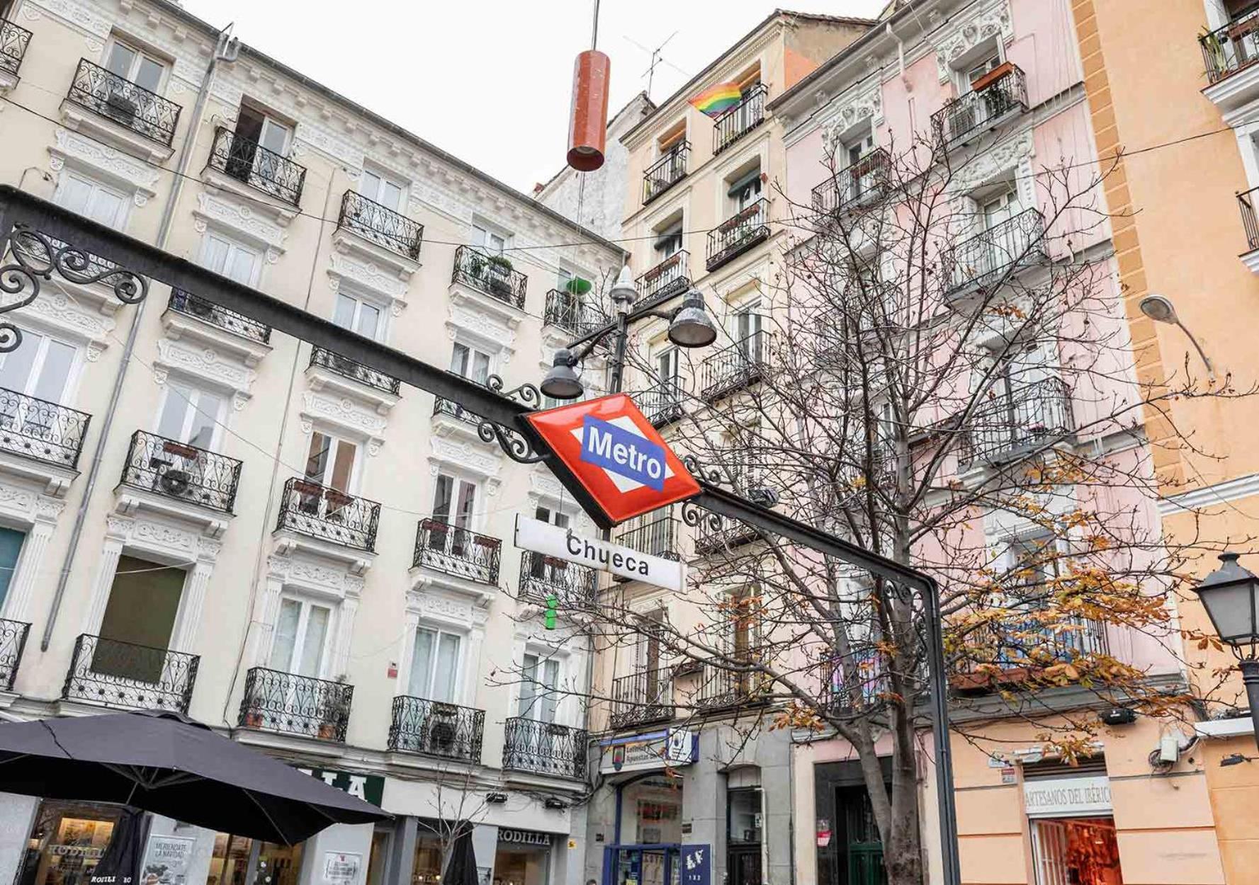Apartamento Puente De Segovia Apartment Мадрид Екстериор снимка